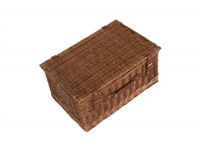 6 PERSON CLASSIC PICNIC HAMPER