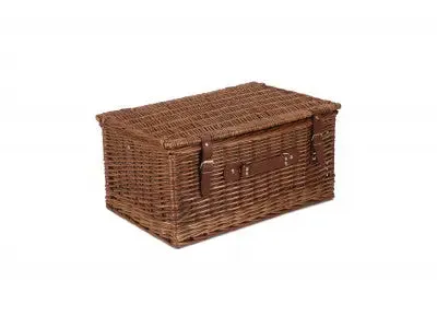 6 PERSON CLASSIC PICNIC HAMPER