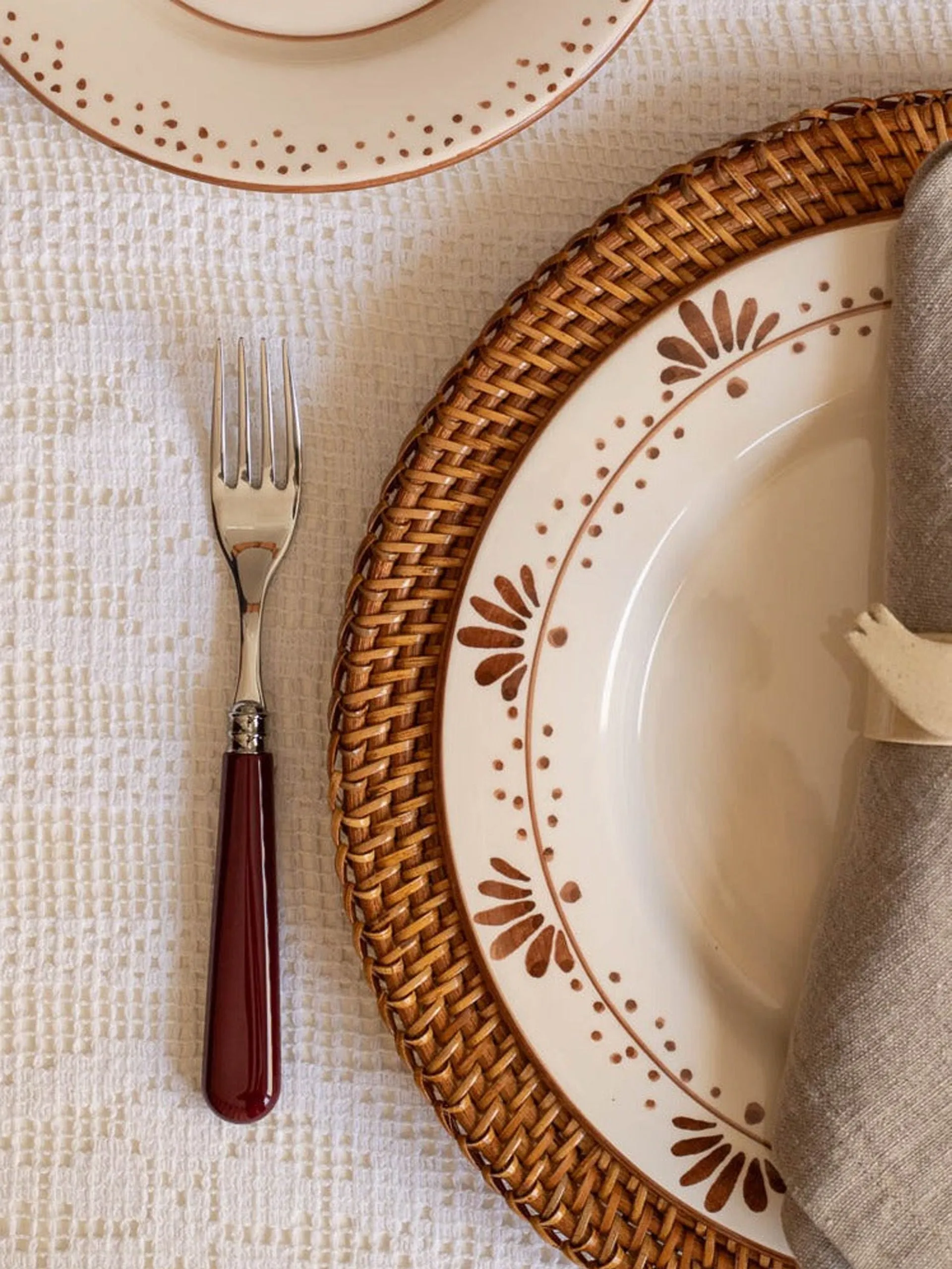 Burgundy dinner cutlery (12-piece set)