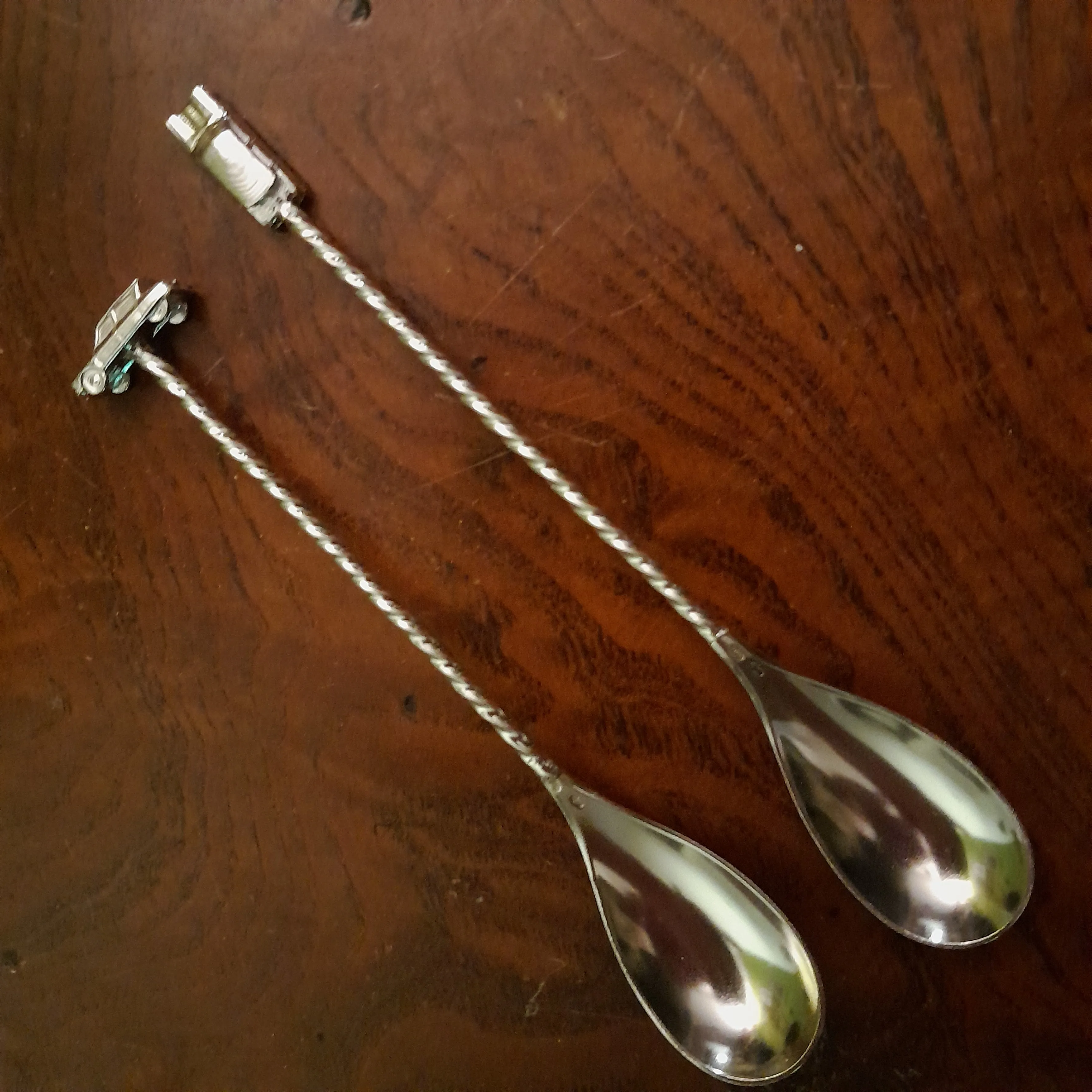 Car spoon