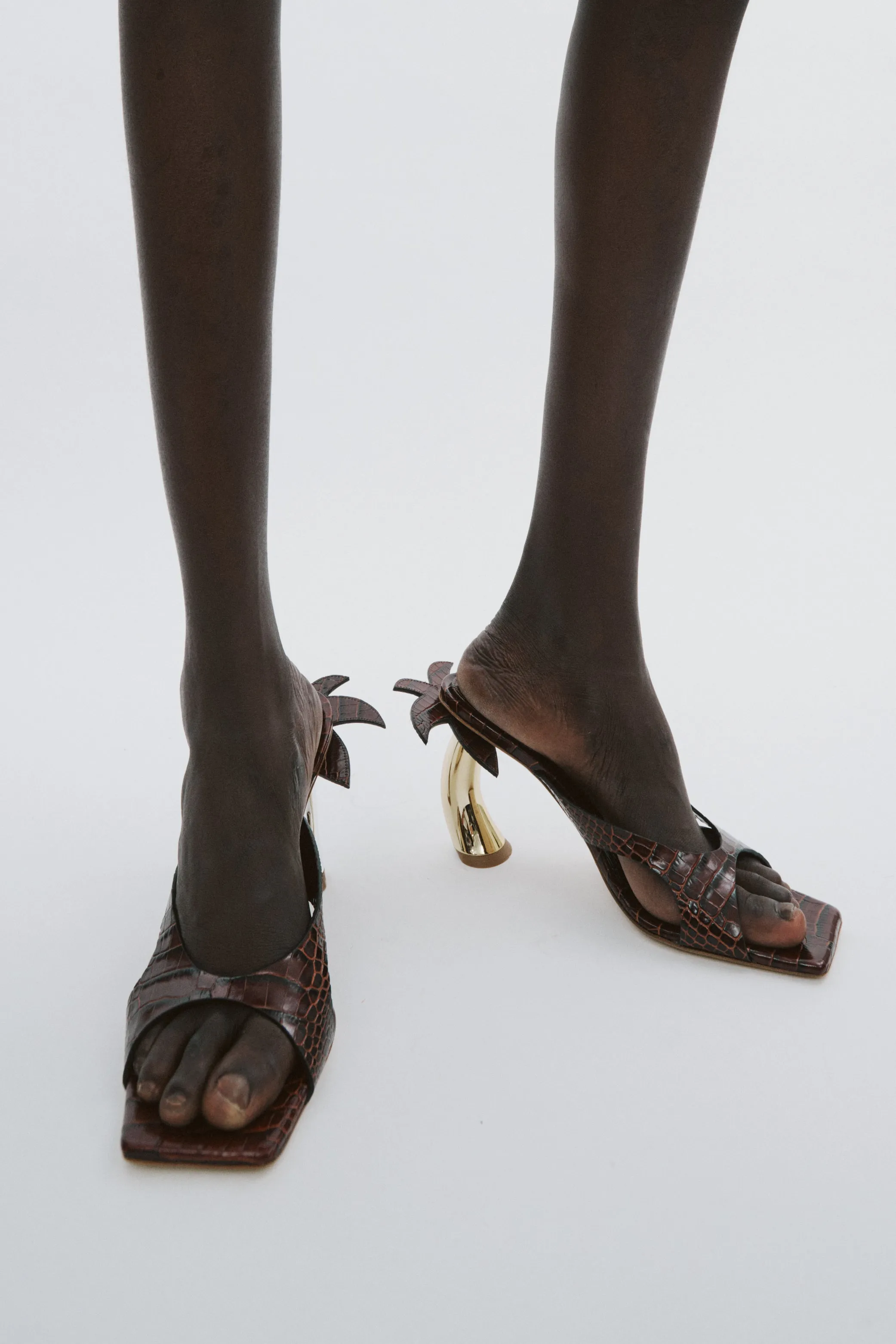 Chiara Brown - PRE-ORDER