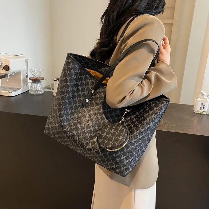 Commuter Shoulder Printed Bag