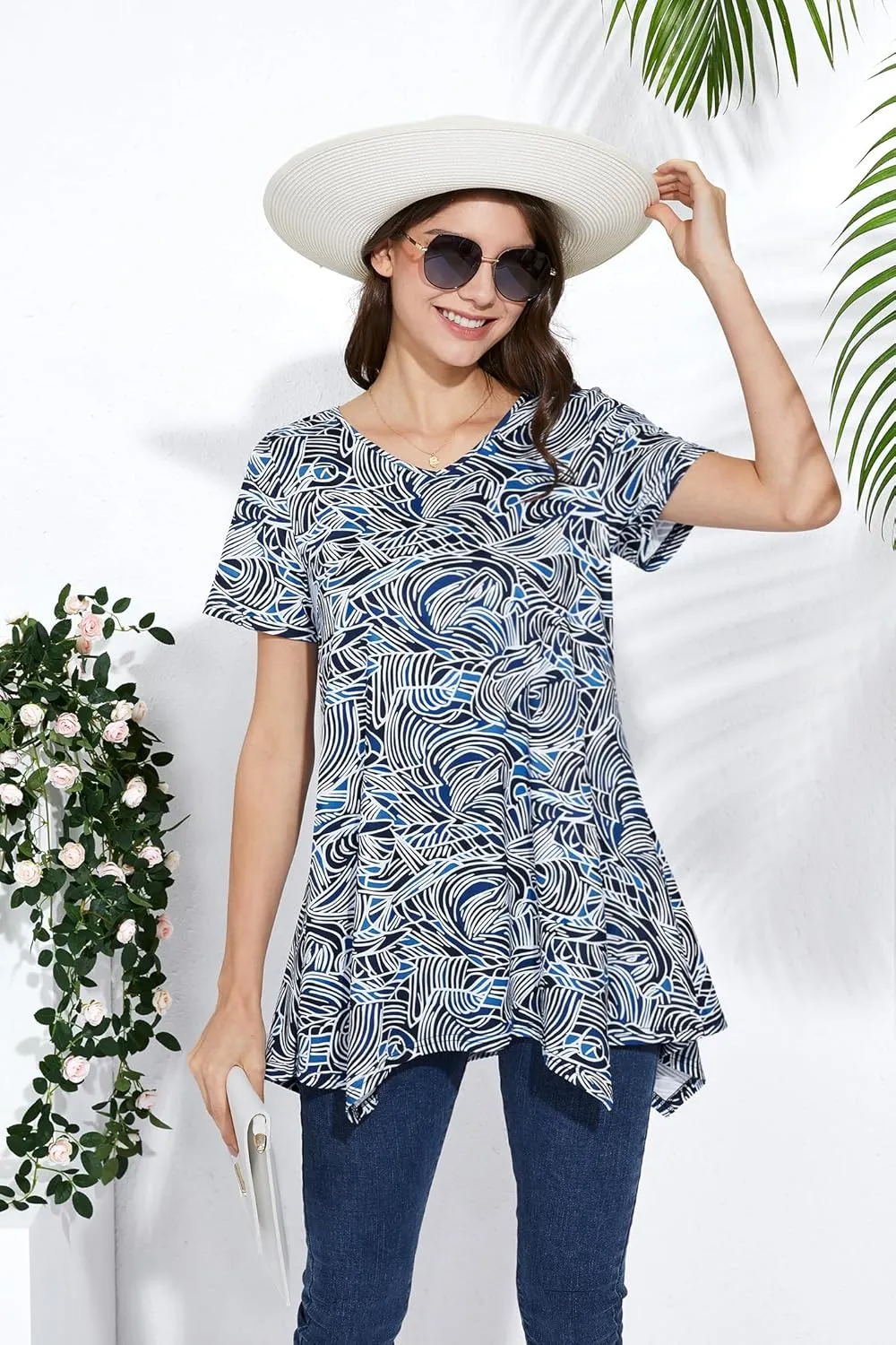 ENMAIN Womens Tunic Tops Short Sleeve Plus Size Summer Tunic Tops to Wear with Leggings Printed T-Shirt Floral Blouses