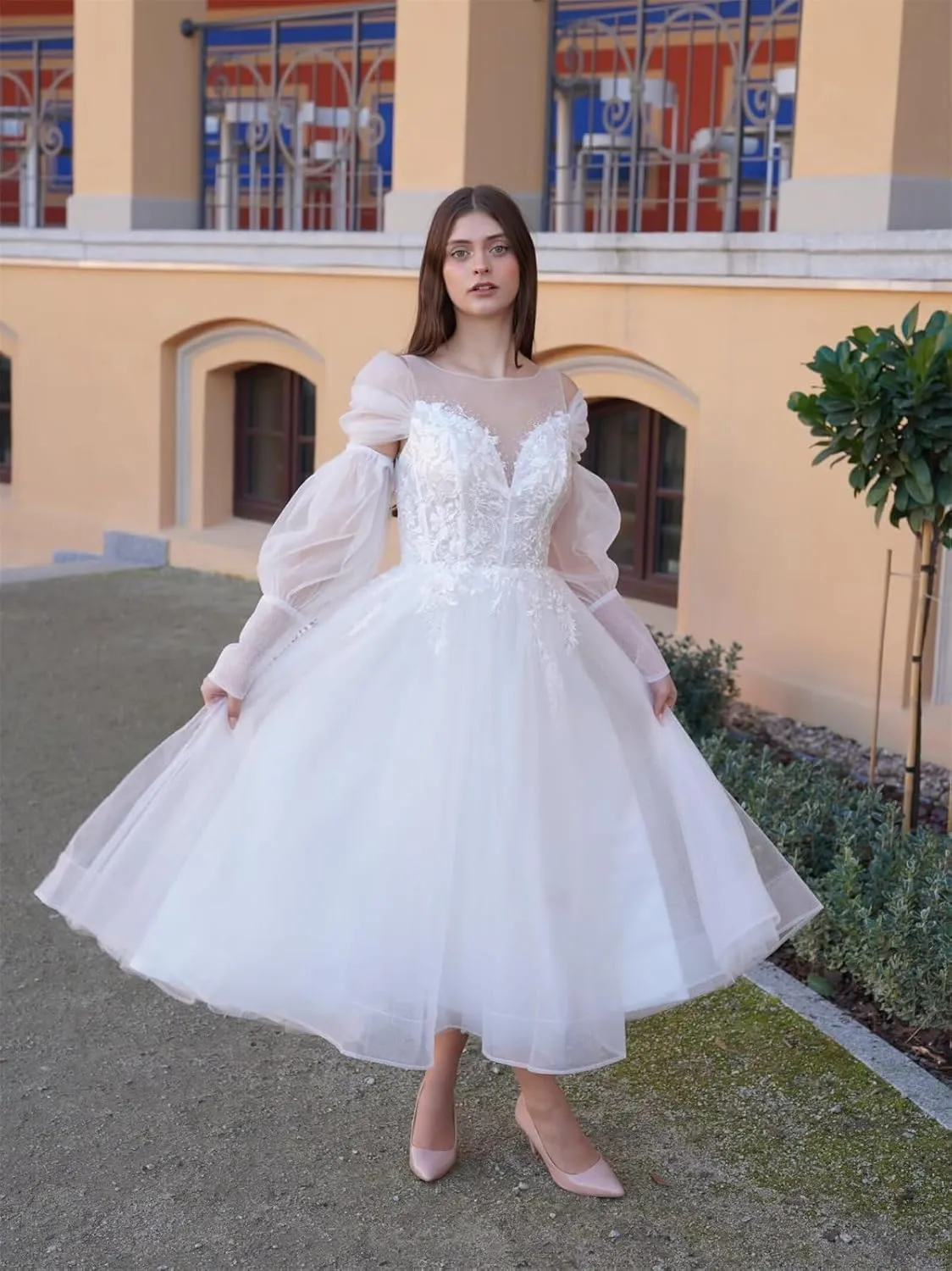 Lace Applique Pearl Wedding Dresses for Bride Long Sleeve Bohemian Bridal Gown Tea Length Engagement Dress 2024