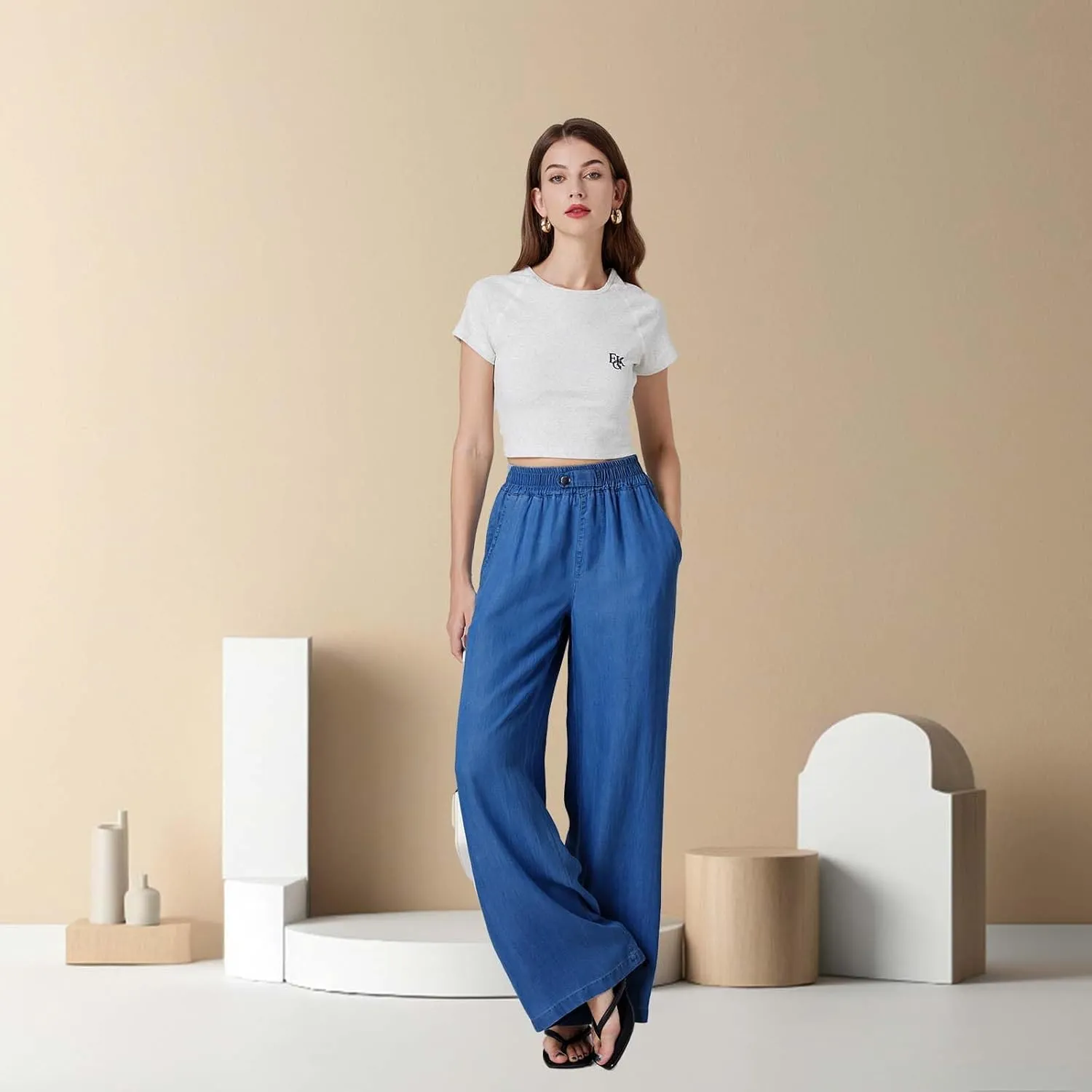 Womens Wide Leg Pull-On Jeans with Elastic High-Rise Waist (29/31")